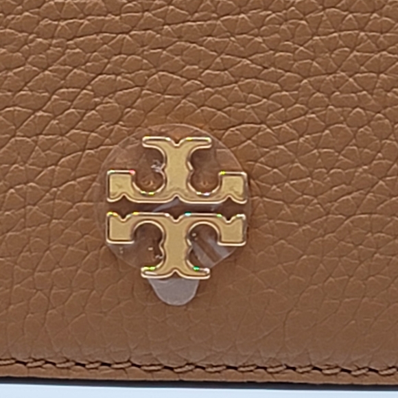 Tory Burch Carter Adjustable Shoulder Bag - Picture 13 of 14